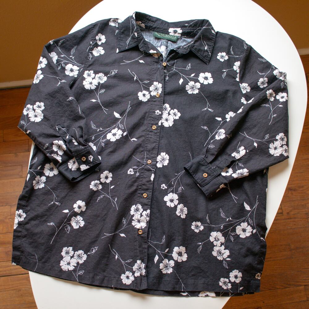 Black Floral Summery Button Up Harve Benard Size 3X